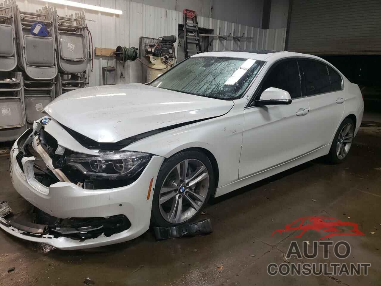 BMW 3 SERIES 2017 - WBA8B7C38HA190144