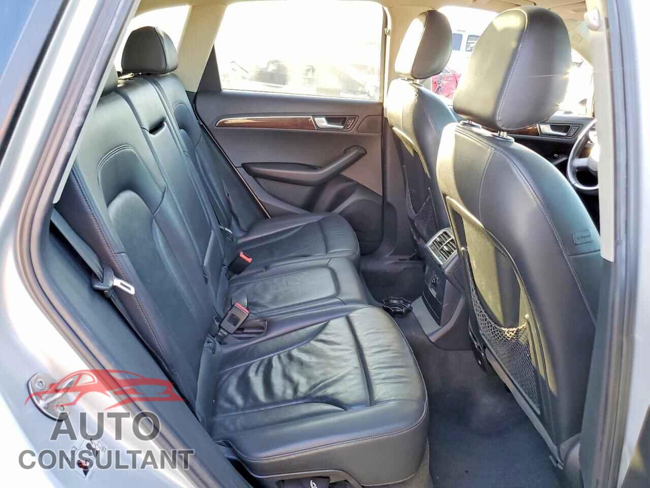 AUDI Q5 2011 - WA1CFAFP3BA090113