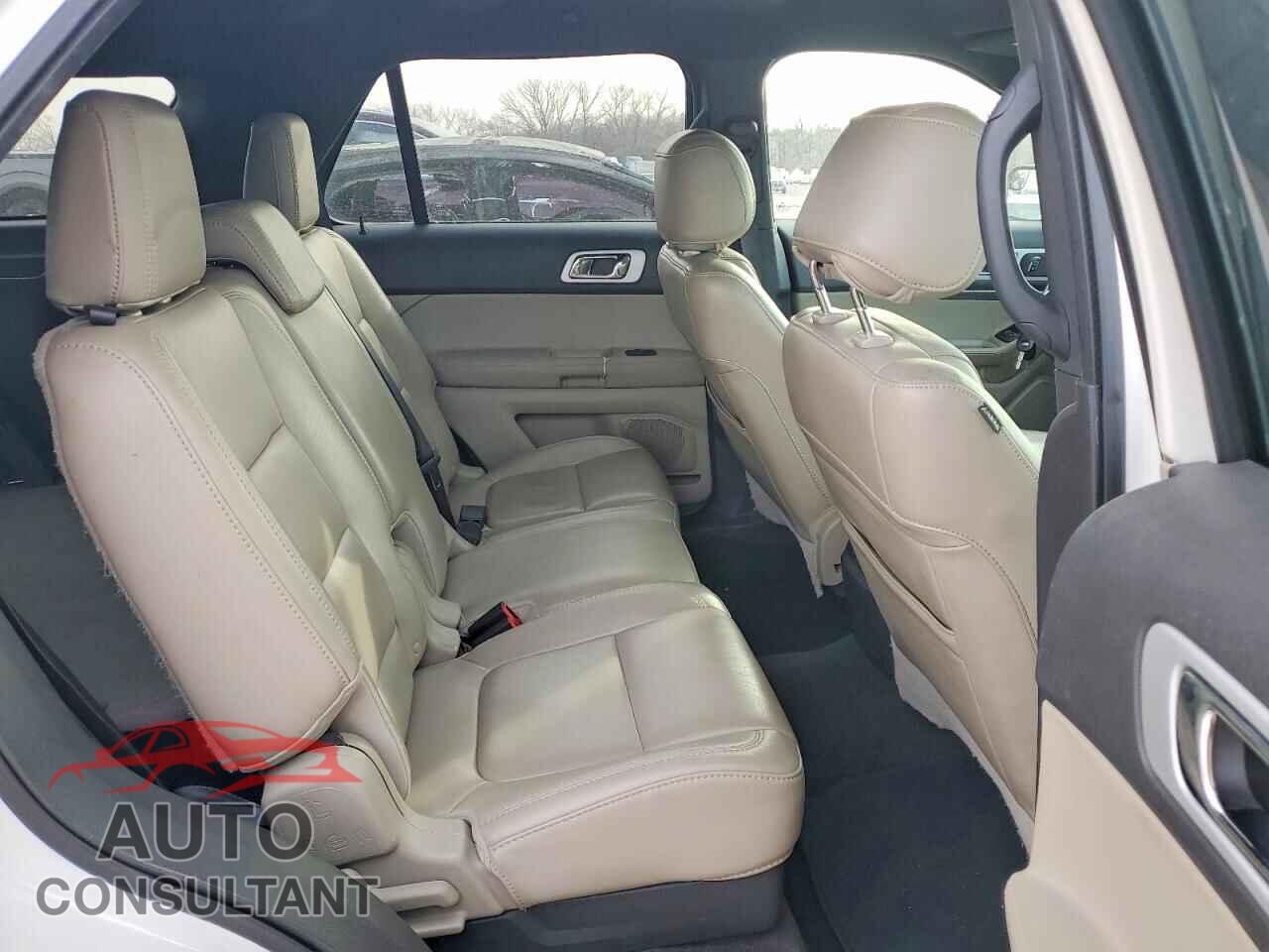 FORD EXPLORER 2013 - 1FM5K7D80DGA93068