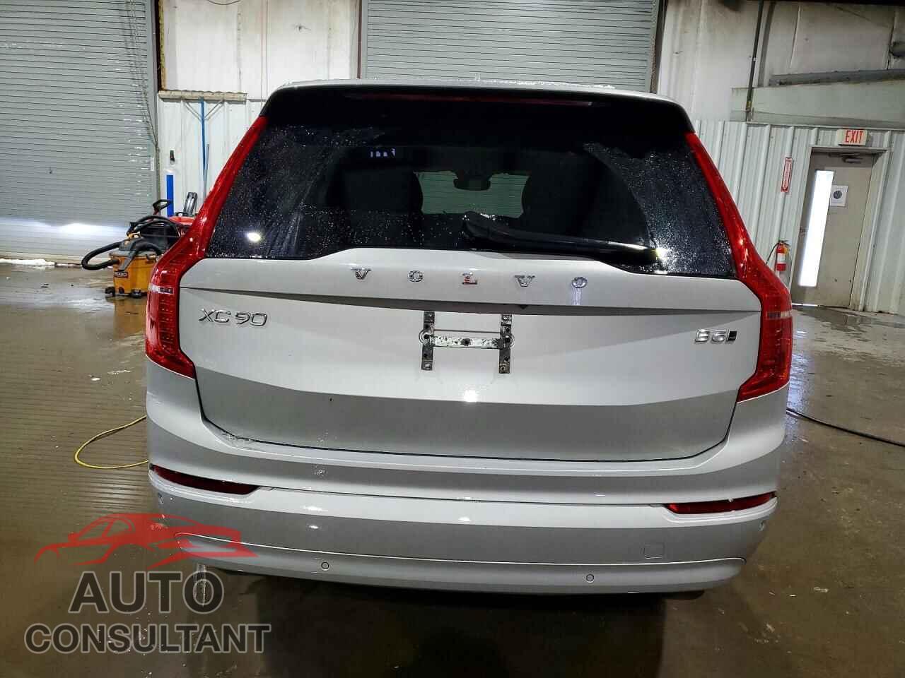VOLVO XC90 2023 - YV4L12PV2P1917675