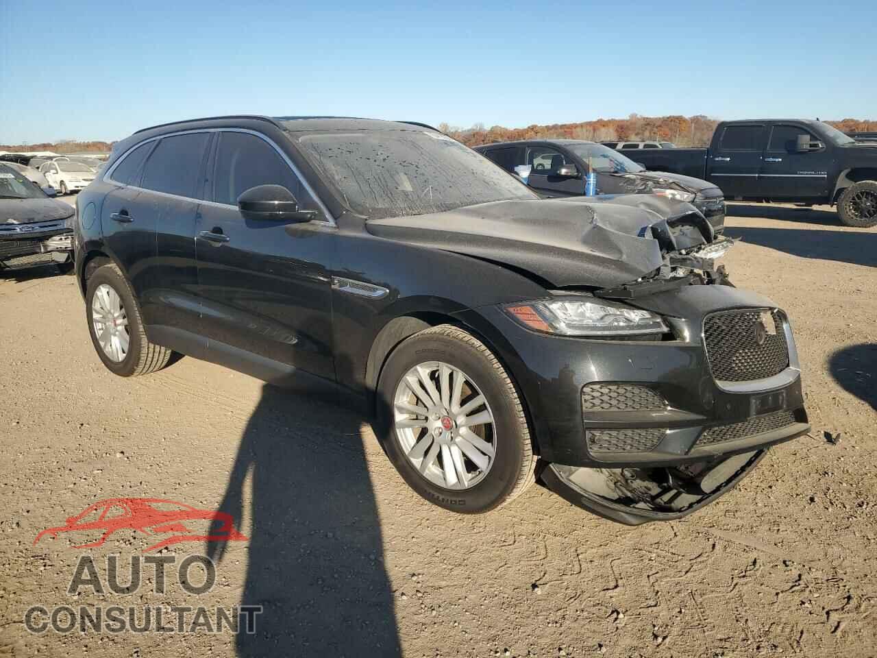 JAGUAR F-PACE 2018 - SADCK2FN8JA329583