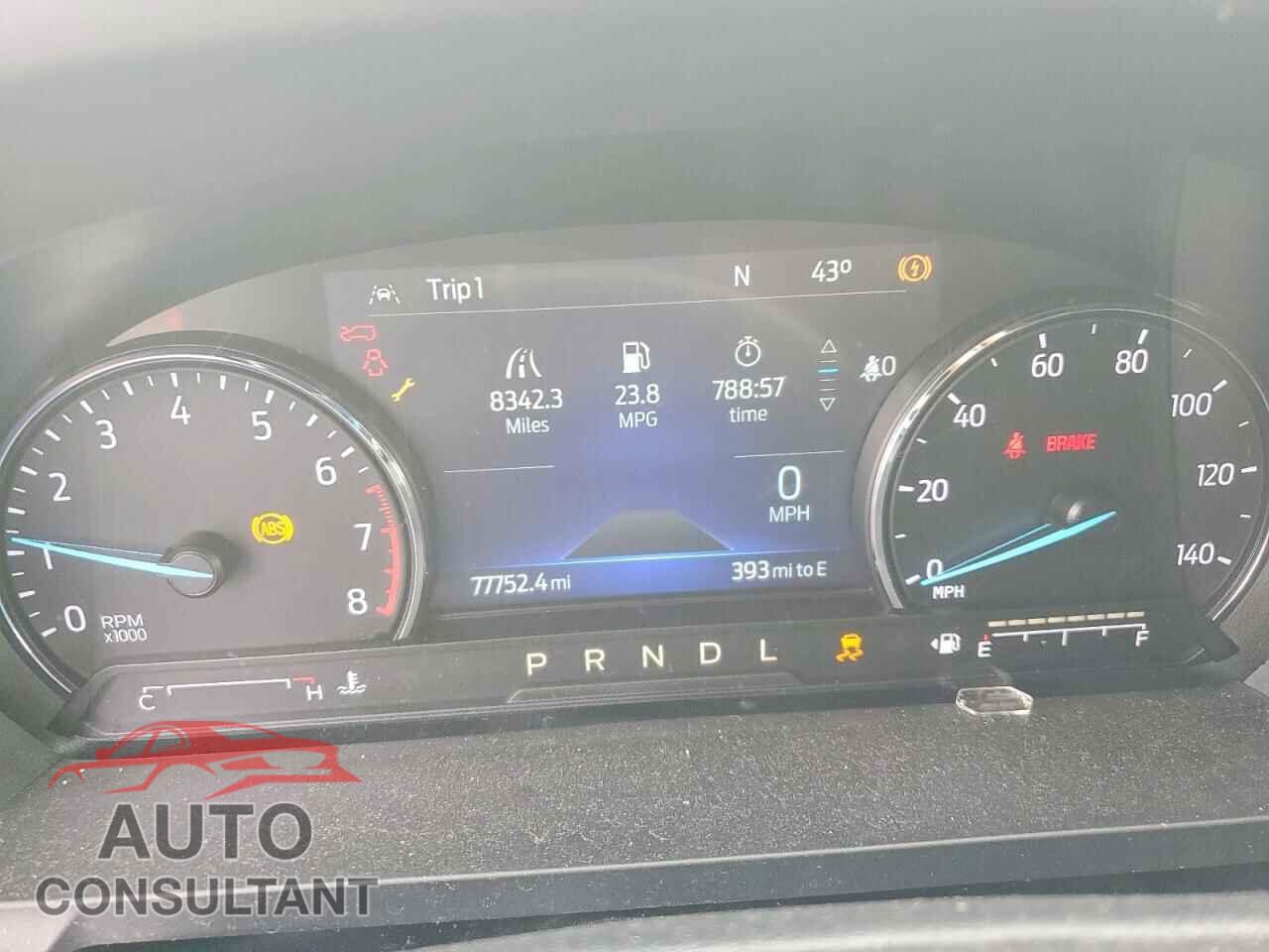 FORD EXPLORER 2022 - 1FMSK7FH5NGA67647