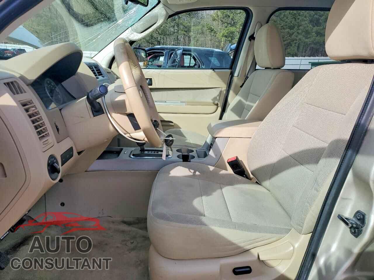 FORD ESCAPE 2012 - 1FMCU9D78CKB16032