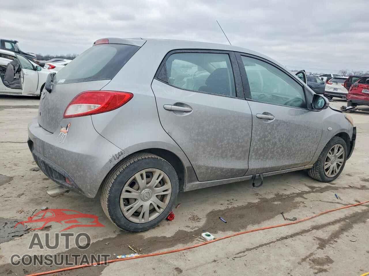 MAZDA 2 2013 - JM1DE1KY8D0170446