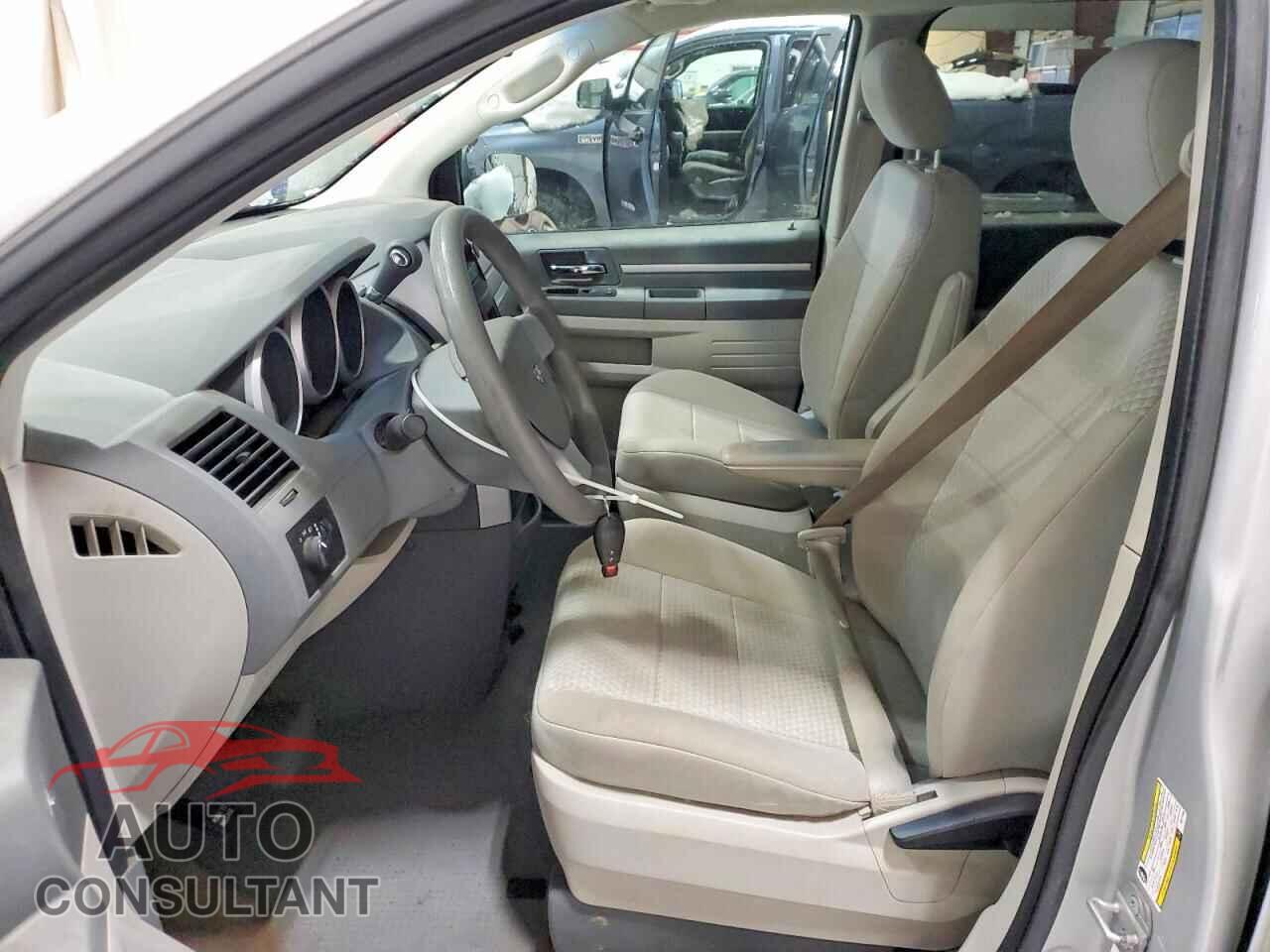 DODGE CARAVAN 2010 - 2D4RN4DE7AR171490