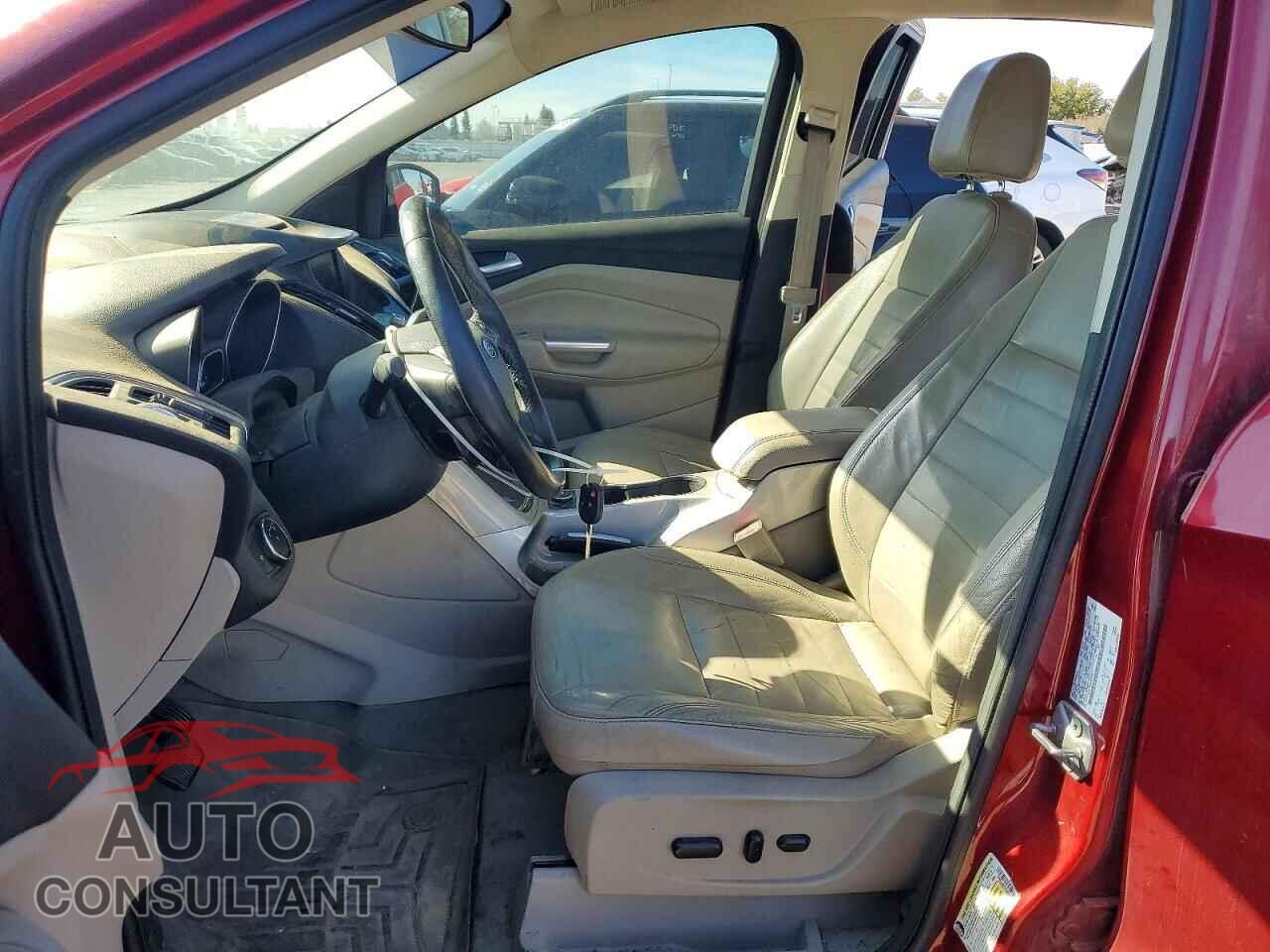 FORD ESCAPE 2013 - 1FMCU9H94DUA48717