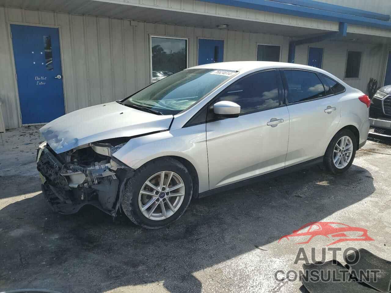 FORD FOCUS 2018 - 1FADP3F29JL218337