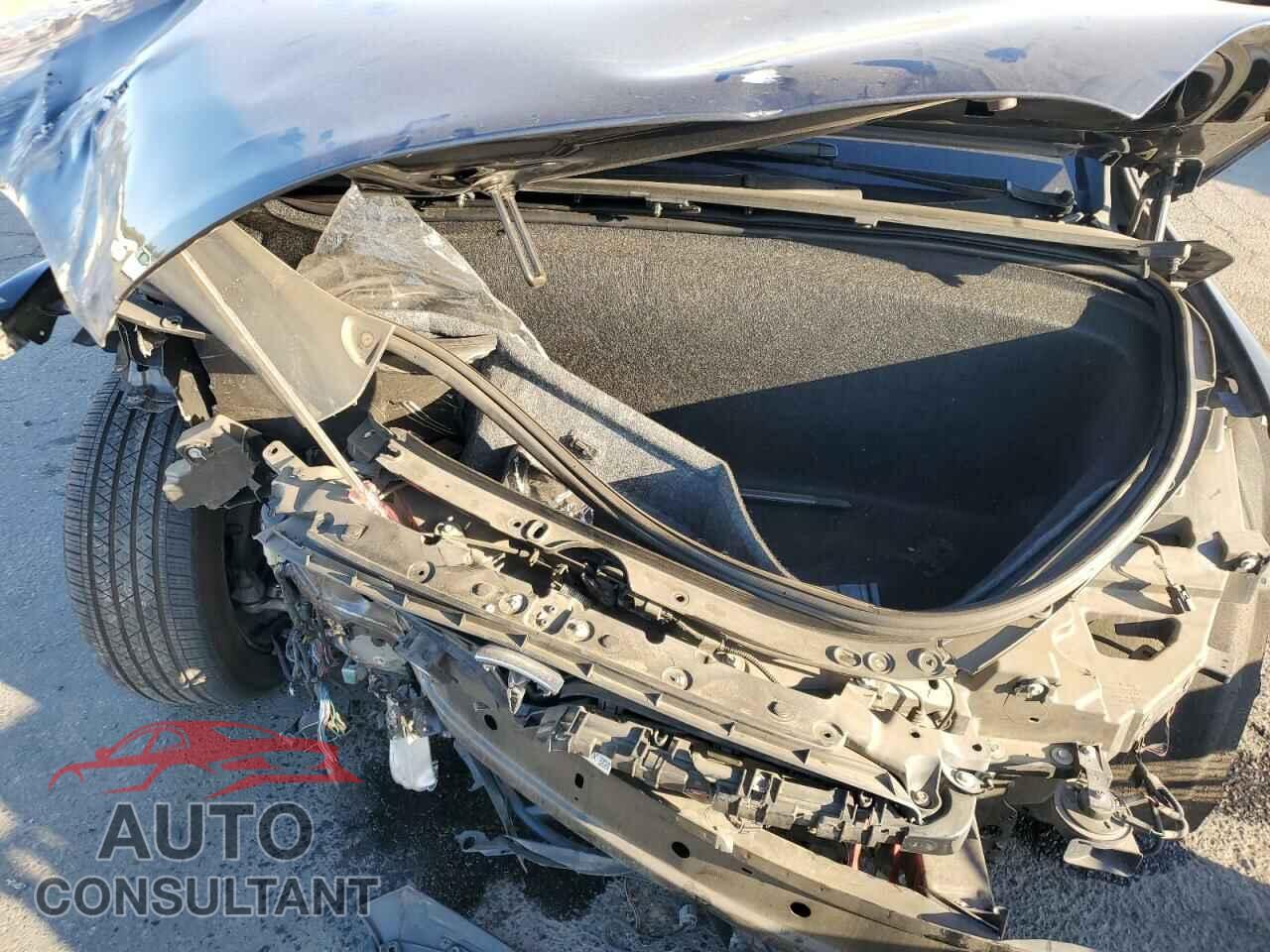 TESLA MODEL X 2018 - 5YJXCAE26JF132477