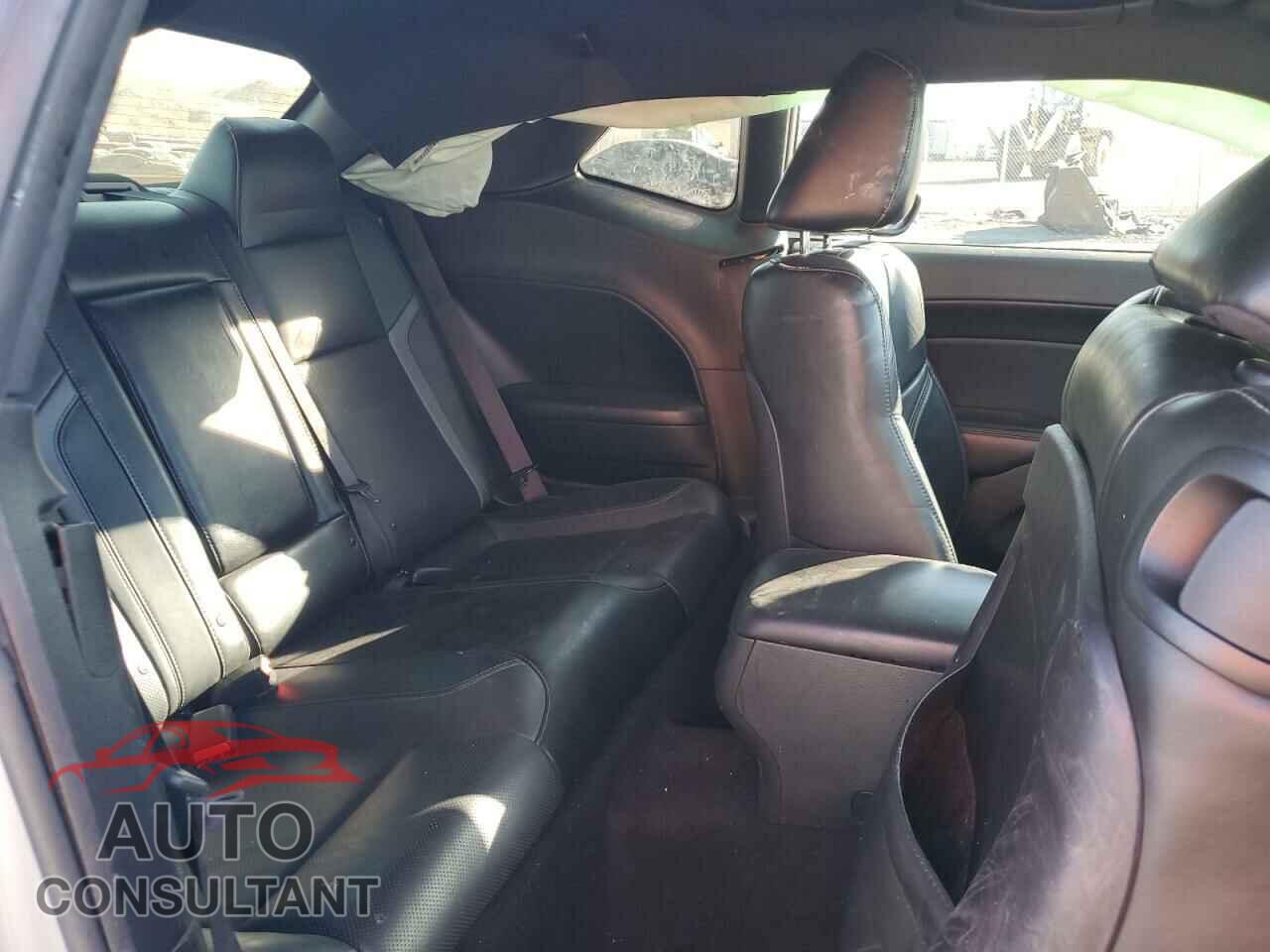 DODGE CHALLENGER 2019 - 2C3CDZAG2KH751184