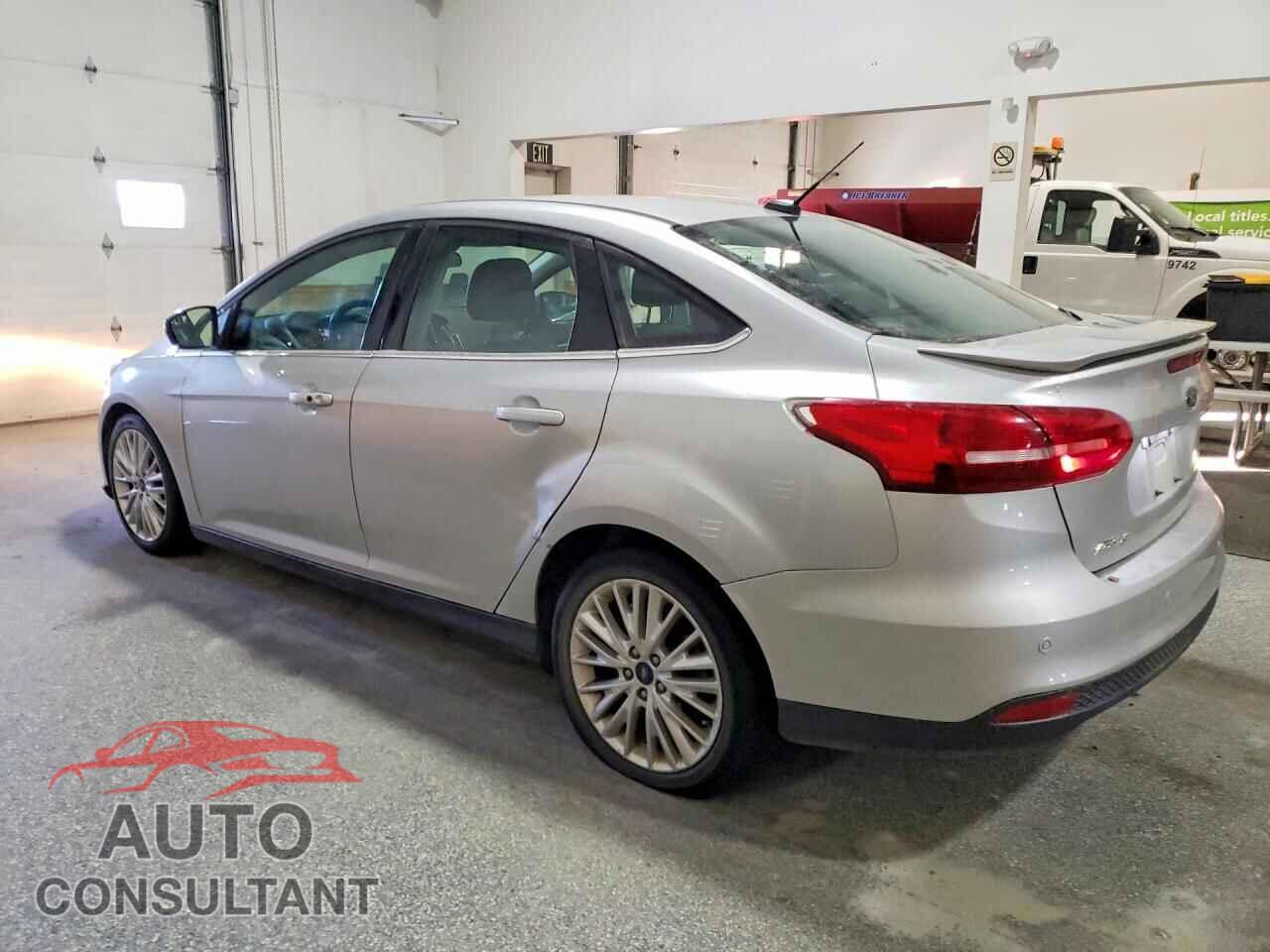 FORD FOCUS 2017 - 1FADP3J27HL215521