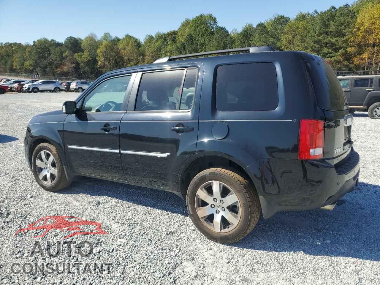 HONDA PILOT 2015 - 5FNYF4H90FB055084