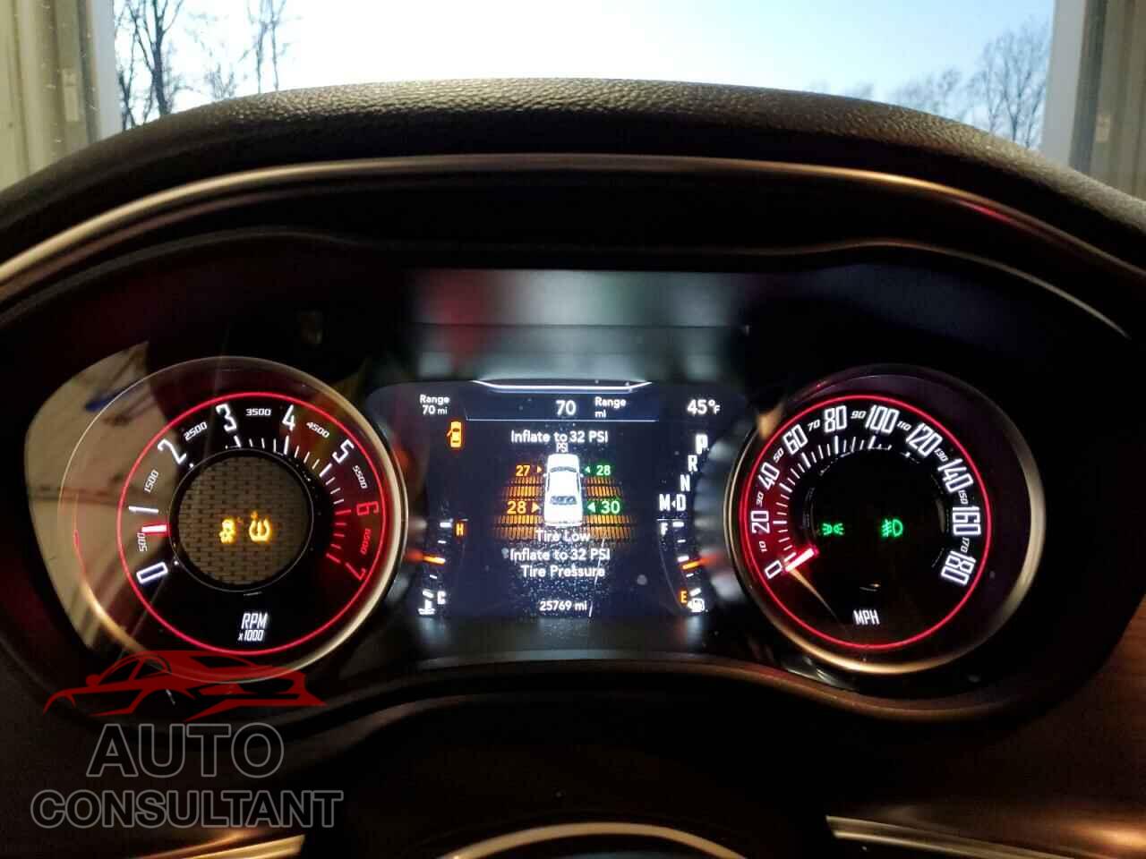 DODGE CHALLENGER 2017 - 2C3CDZFJ0HH588340