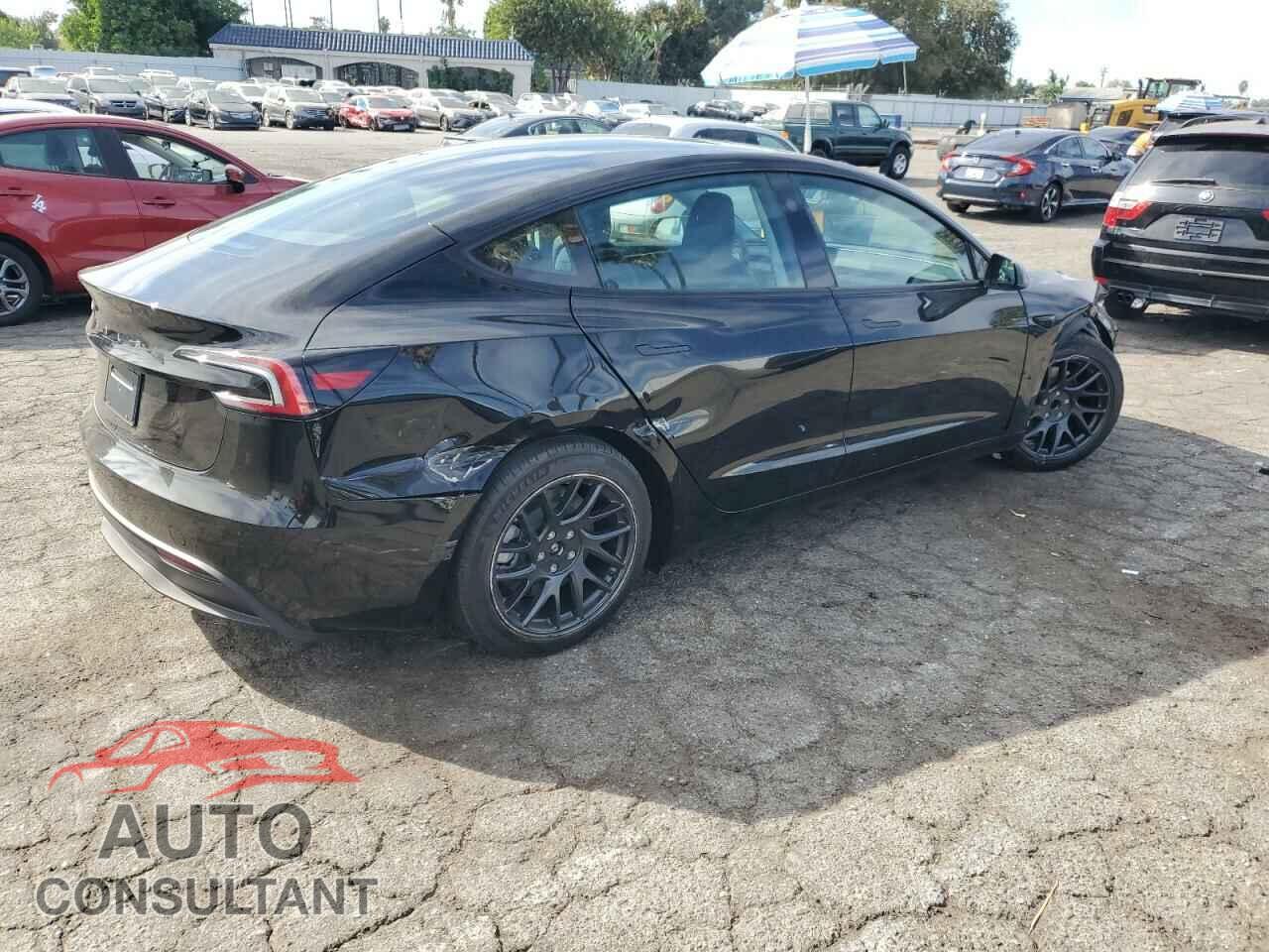 TESLA MODEL 3 2024 - 5YJ3E1EA3RF867994