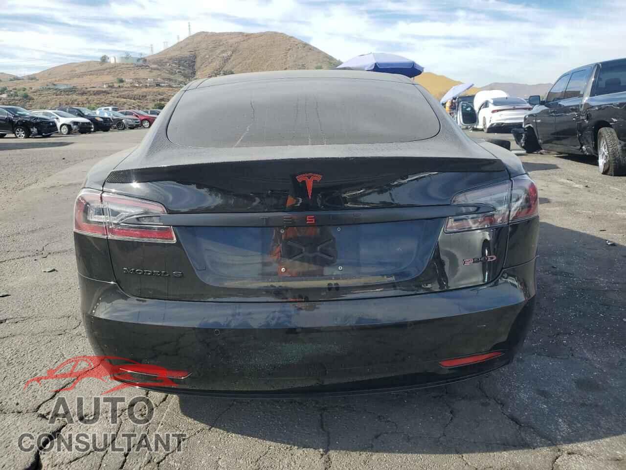 TESLA MODEL S 2017 - 5YJSA1E28HF186969