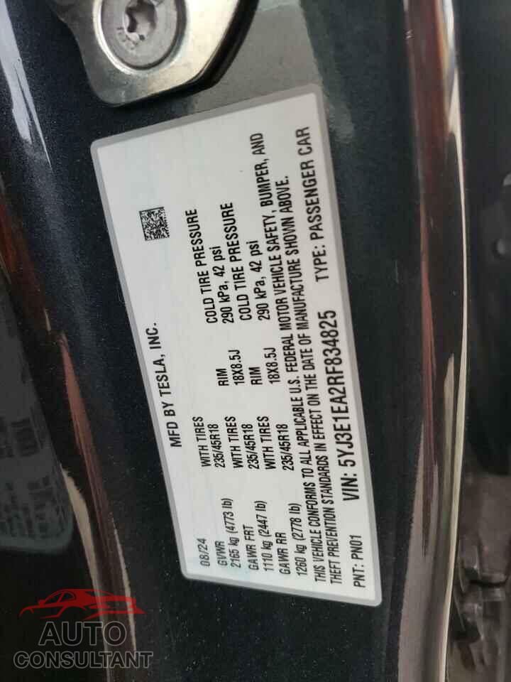 TESLA MODEL 3 2024 - 5YJ3E1EA2RF834825