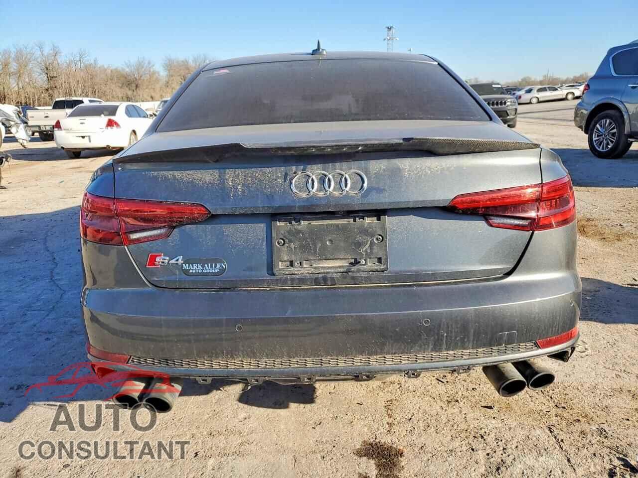 AUDI S4/RS4 2018 - WAUC4AF45JA002756