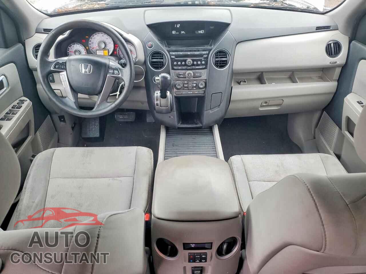 HONDA PILOT 2012 - 5FNYF4H47CB038234