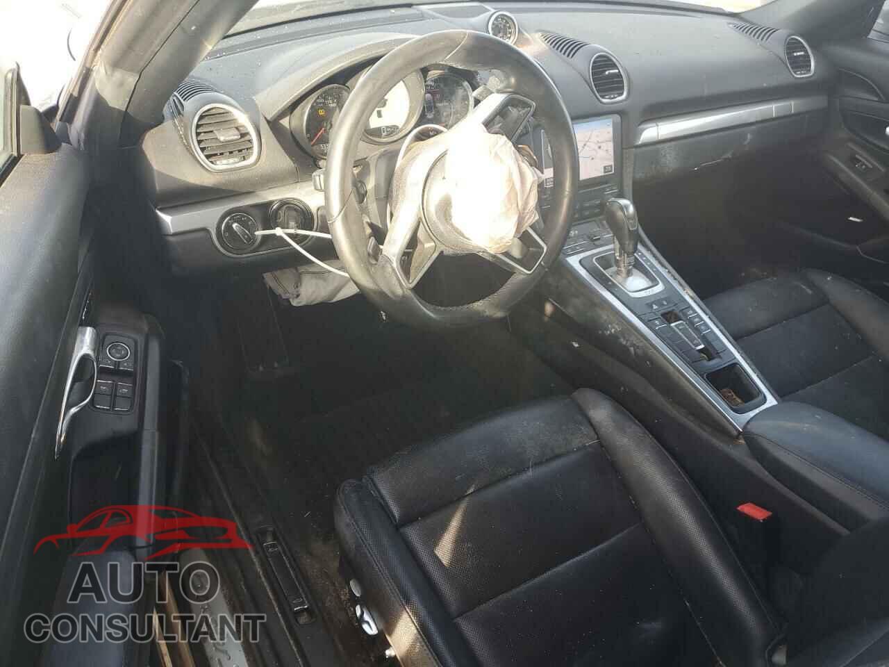 PORSCHE BOXSTER 2018 - WP0CB2A85JS228346