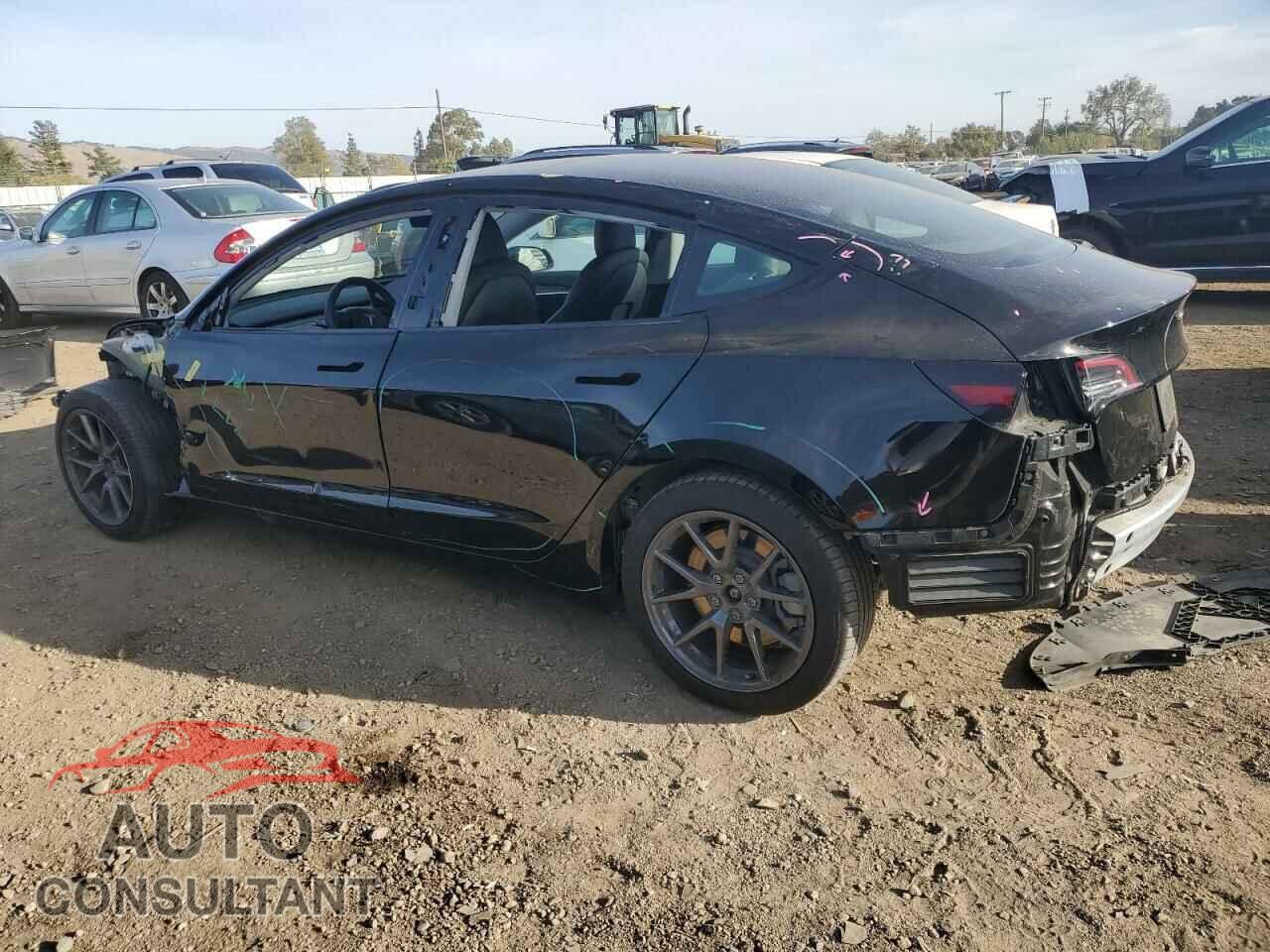 TESLA MODEL 3 2021 - 5YJ3E1EA4MF054110