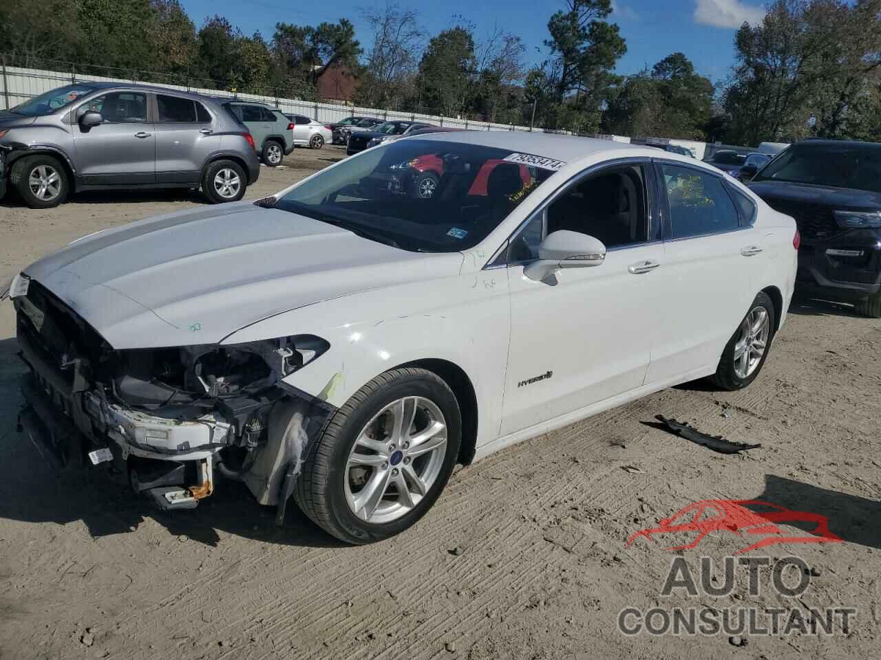 FORD FUSION 2018 - 3FA6P0LU9JR195382