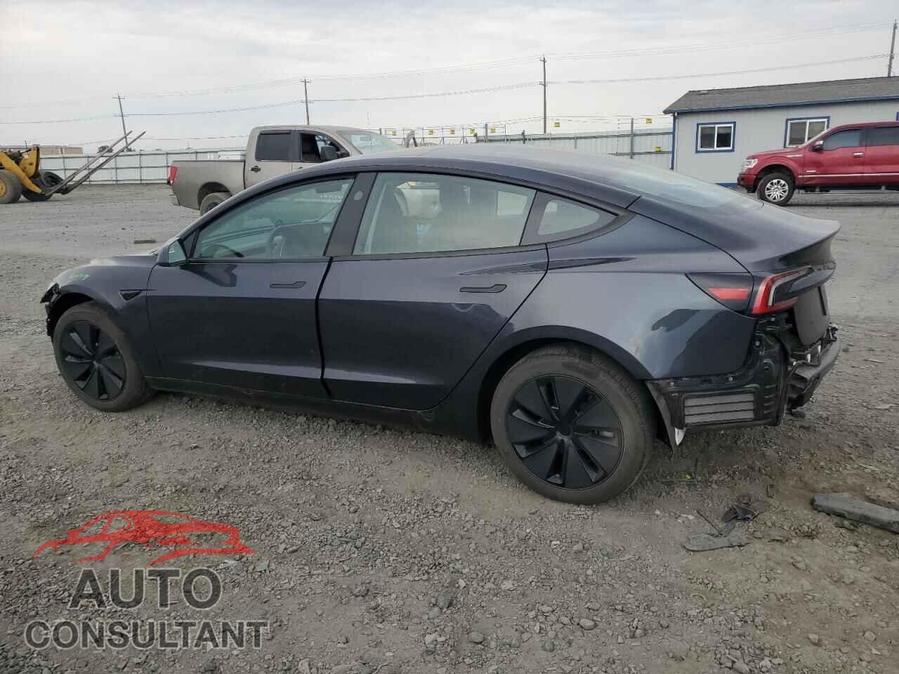 TESLA MODEL 3 2025 - 5YJ3E1EA7SF033006