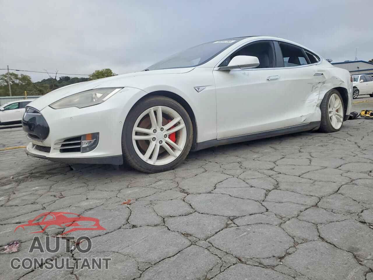TESLA MODEL S 2016 - 5YJSA1E2XGF128909