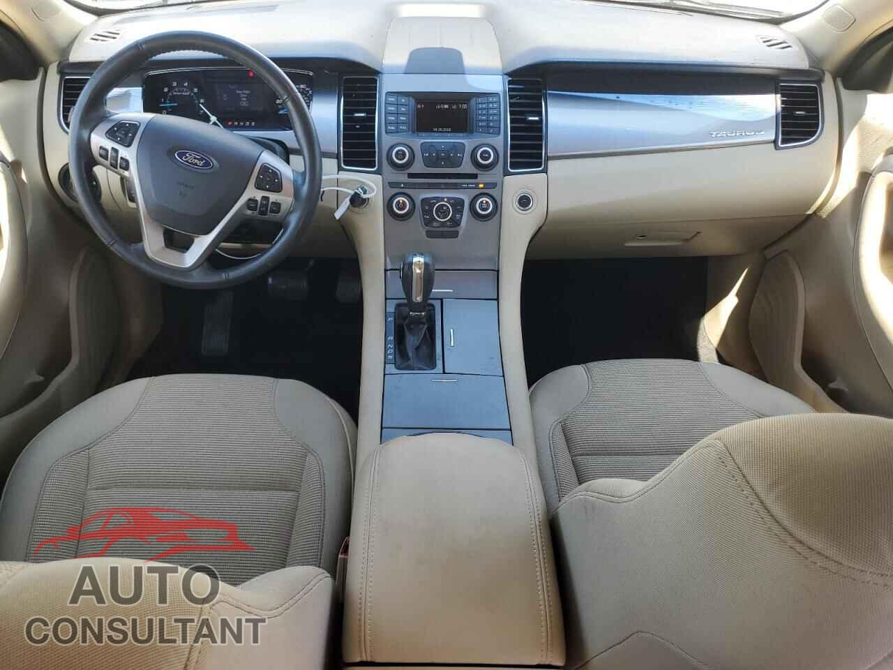 FORD TAURUS 2015 - 1FAHP2E89FG174258