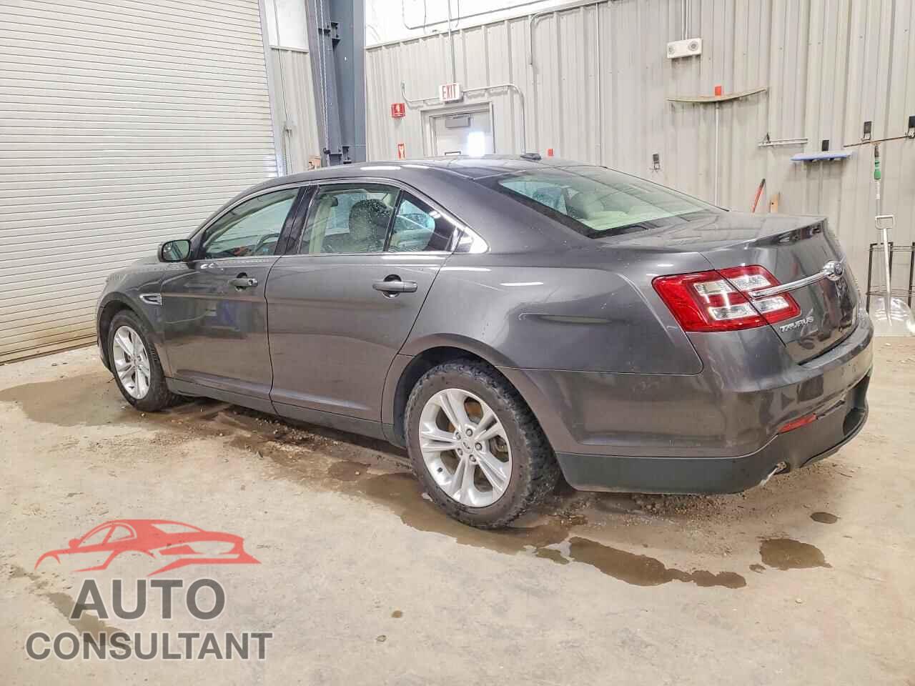 FORD TAURUS 2015 - 1FAHP2E81FG131758