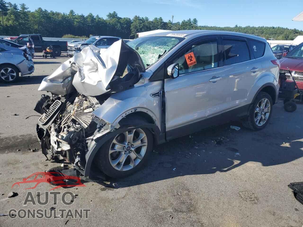 FORD ESCAPE 2013 - 1FMCU0H97DUD40566