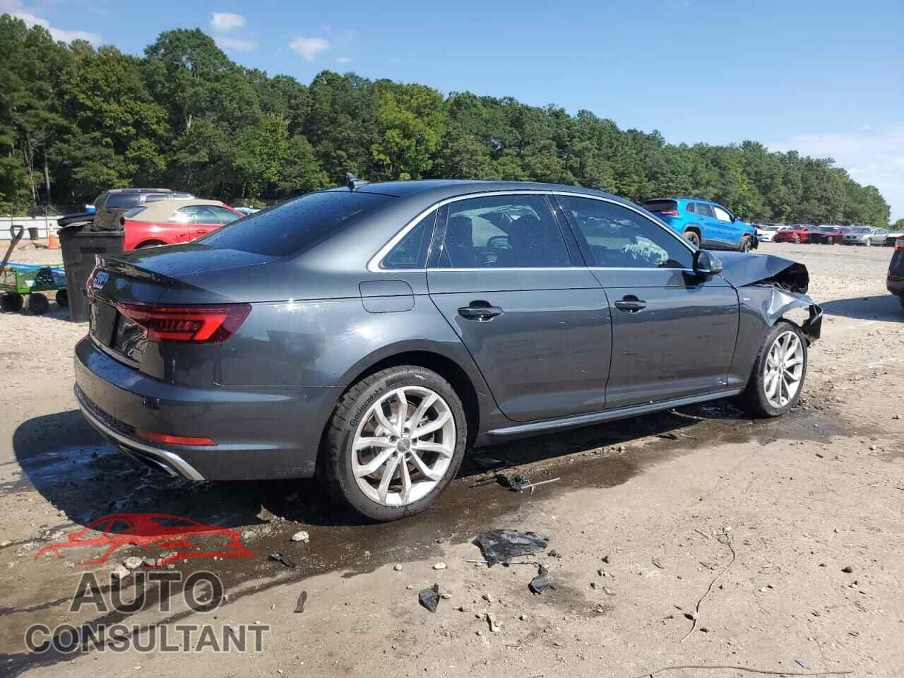 AUDI A4 2019 - WAUDNAF41KA039659