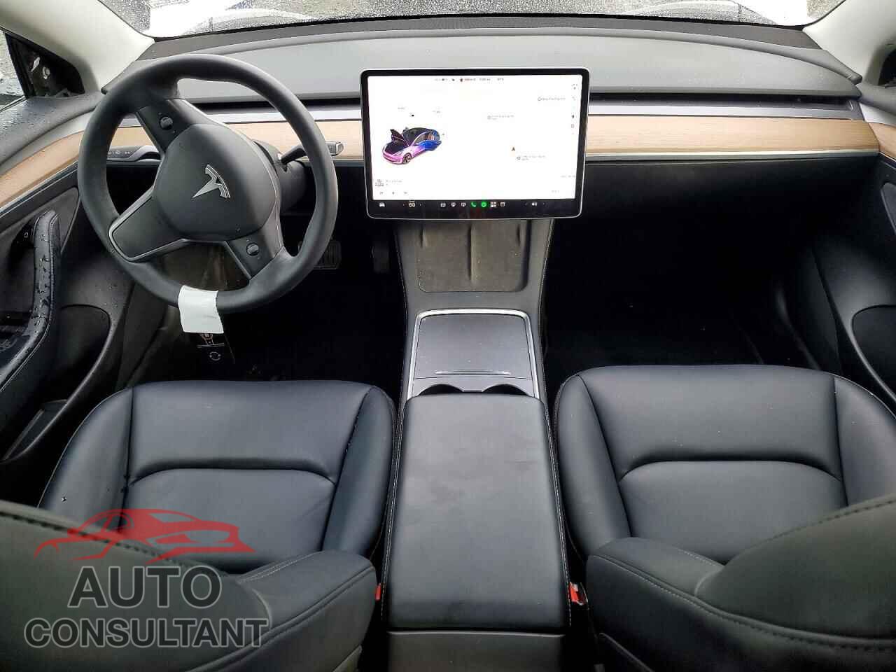 TESLA MODEL 3 2022 - 5YJ3E1EB6NF136401