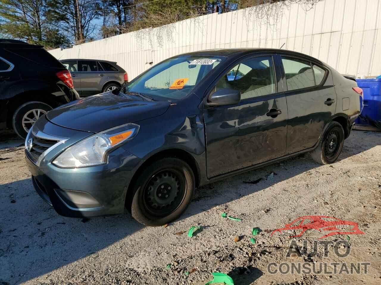 NISSAN VERSA 2017 - 3N1CN7AP0HL876345