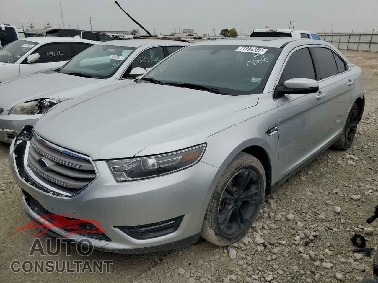 FORD TAURUS 2017 - 1FAHP2E85HG132950