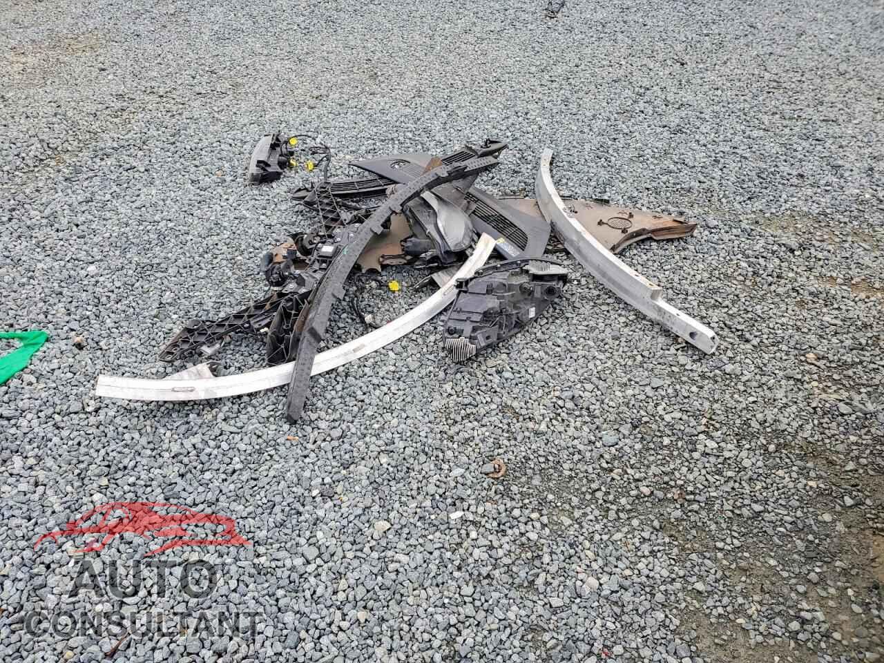 TESLA MODEL 3 2018 - 5YJ3E1EA5JF044844