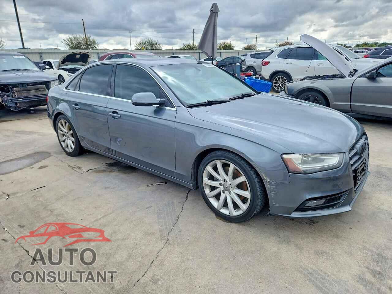 AUDI A4 2013 - WAUKFBFL9DA141120