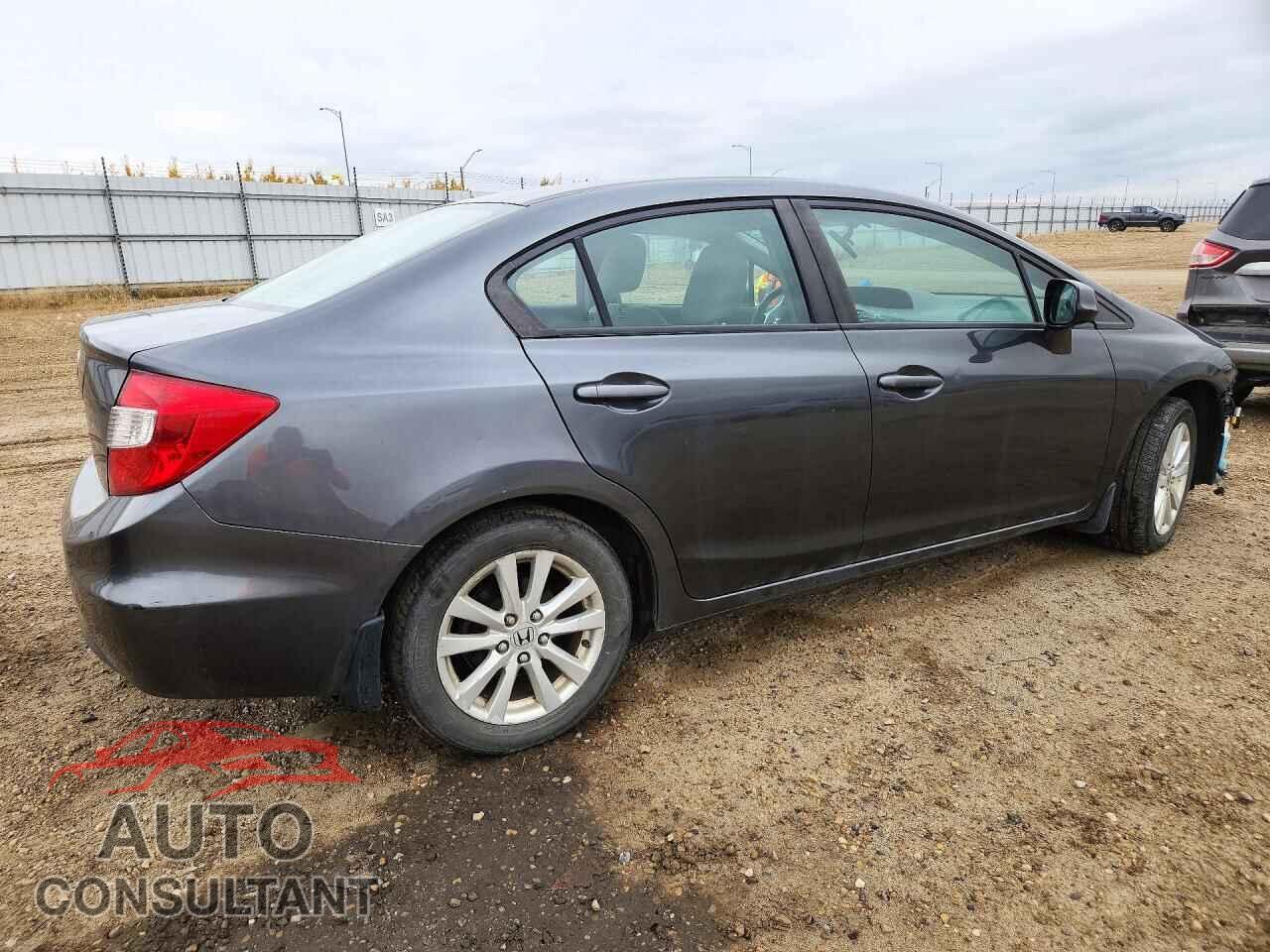 HONDA CIVIC 2012 - 2HGFB2F52CH102453