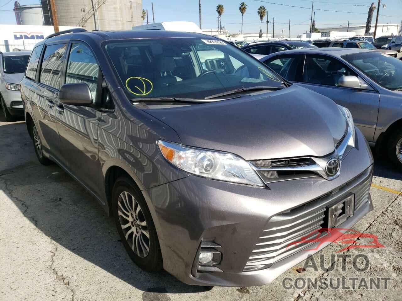 TOYOTA SIENNA 2019 - 5TDYZ3DC7KS991258