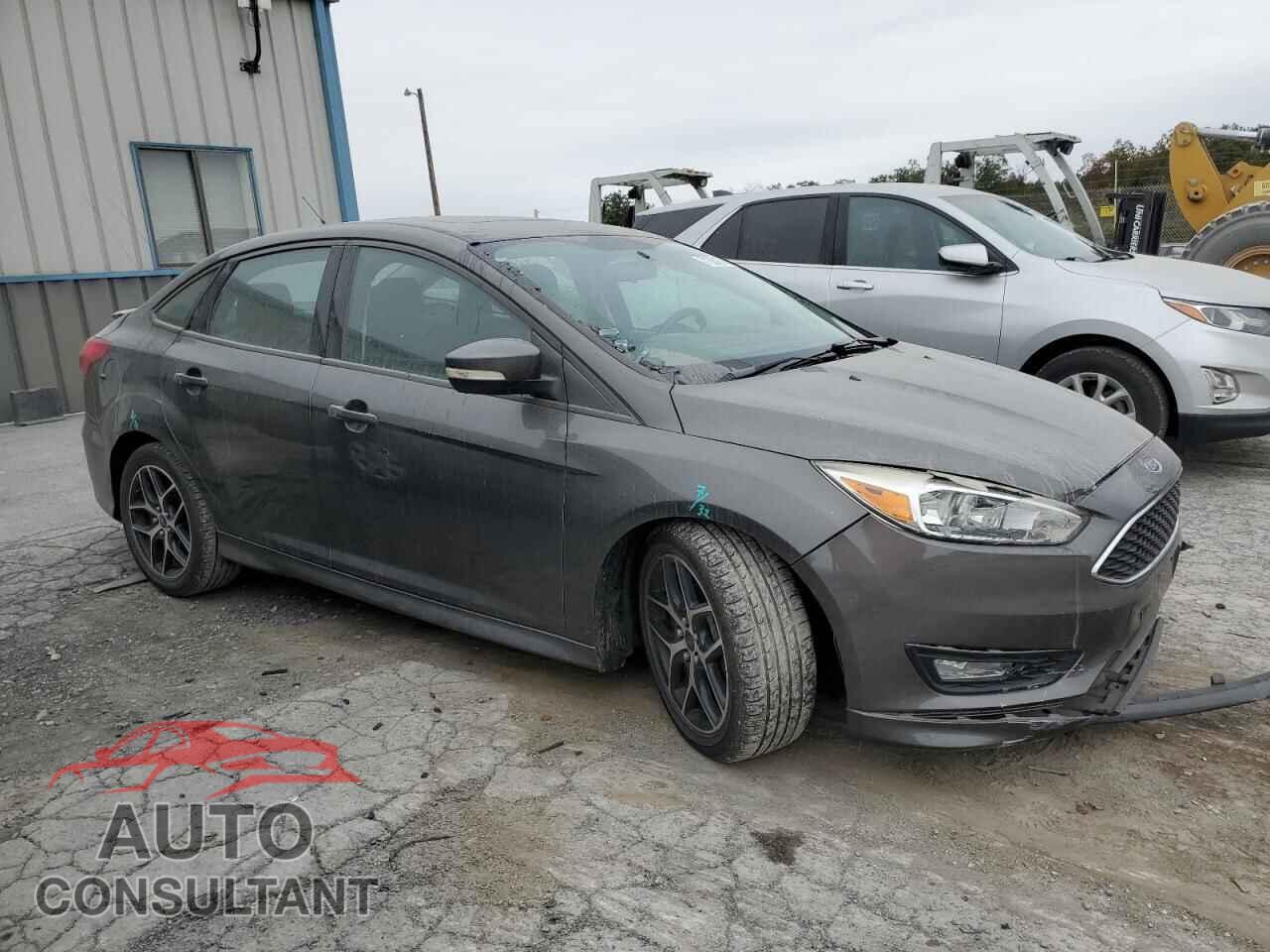 FORD FOCUS 2015 - 1FADP3F2XFL360249