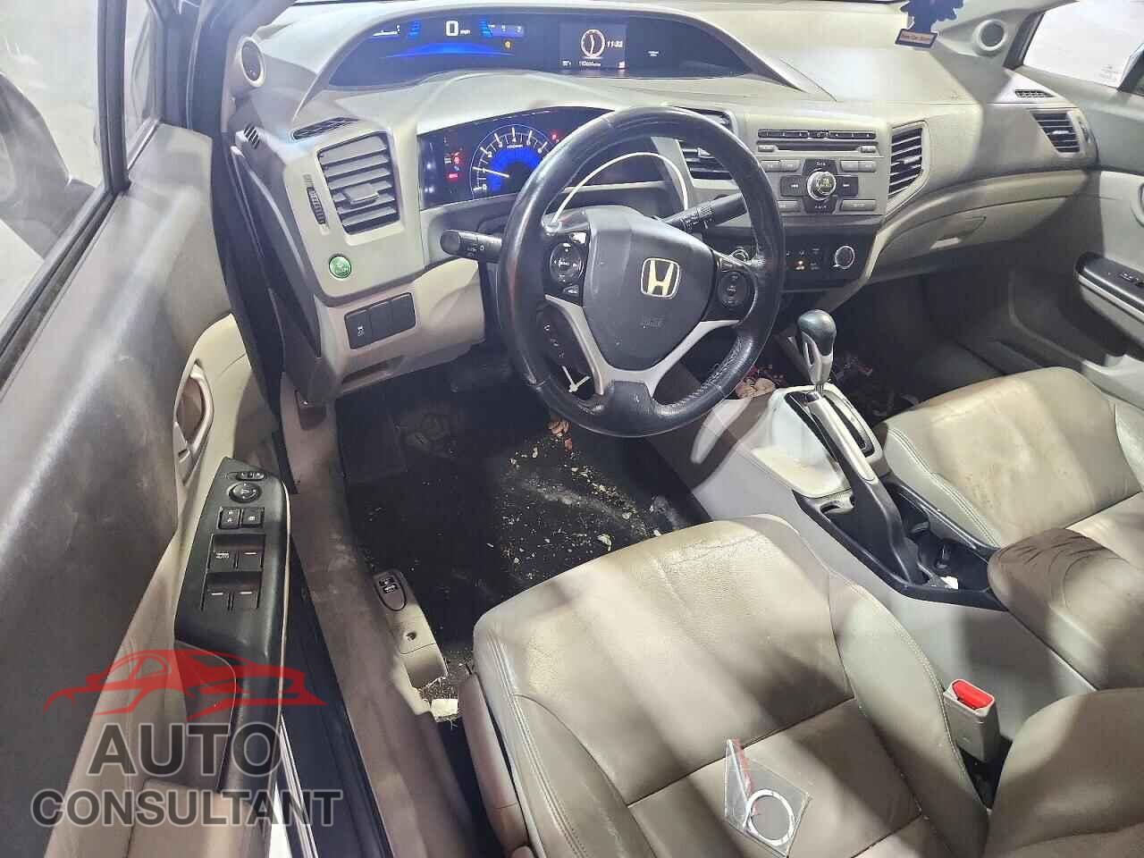 HONDA CIVIC 2012 - 2HGFB2F95CH310104