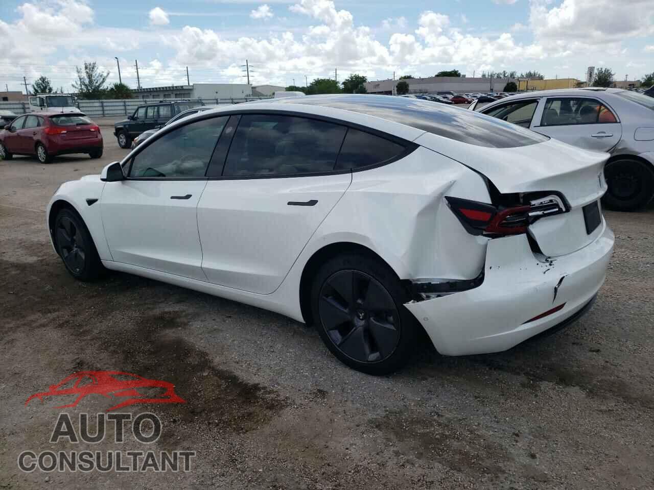 TESLA MODEL 3 2022 - 5YJ3E1EA5NF124151