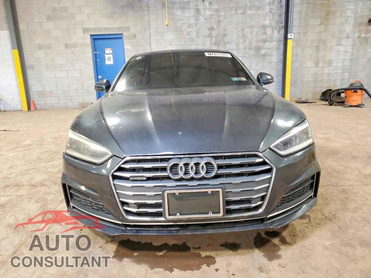AUDI A5 2018 - WAUTNAF53JA034448
