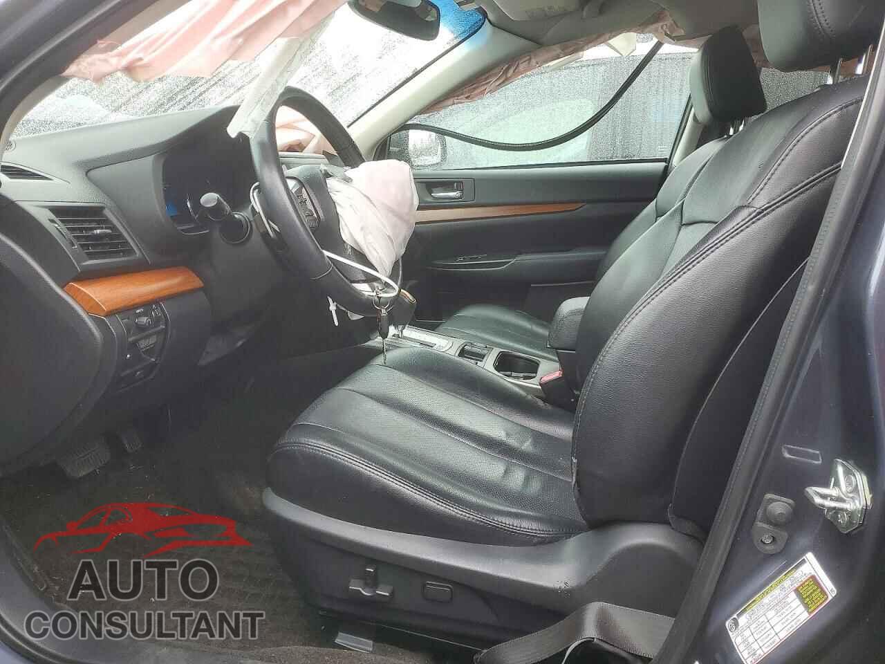 SUBARU OUTBACK 2014 - 4S4BRBLC7E3249557