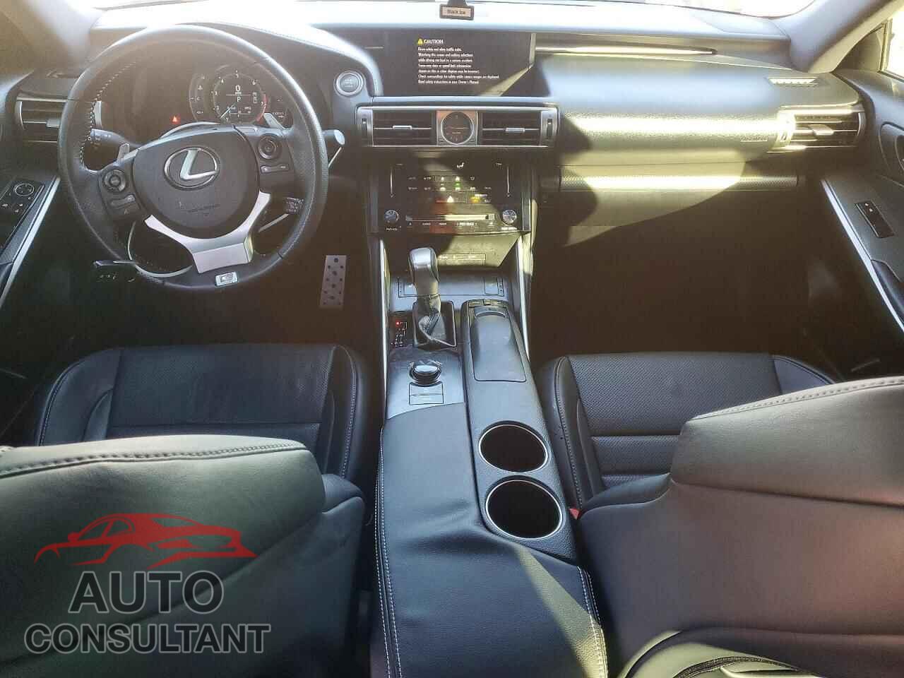 LEXUS IS 2014 - JTHBF1D20E5008259