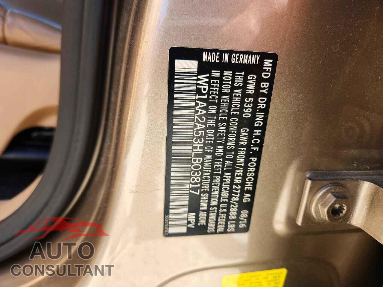 PORSCHE MACAN 2017 - WP1AA2A53HLB03817