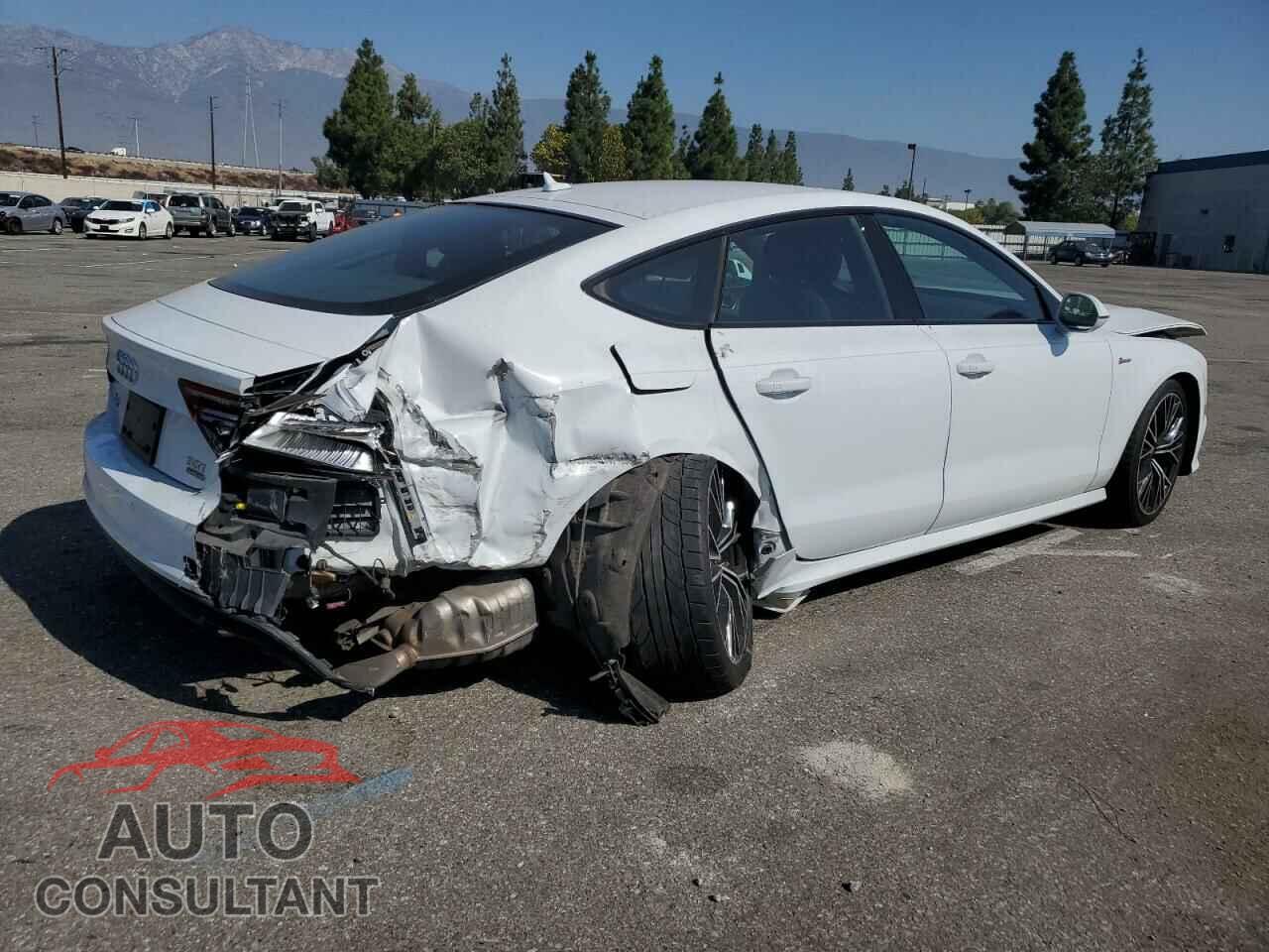 AUDI A7 2017 - WAUW2AFC5HN032868