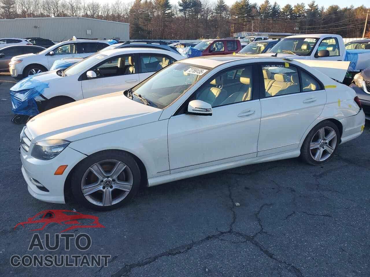MERCEDES-BENZ C-CLASS 2011 - WDDGF8BB7BR151884