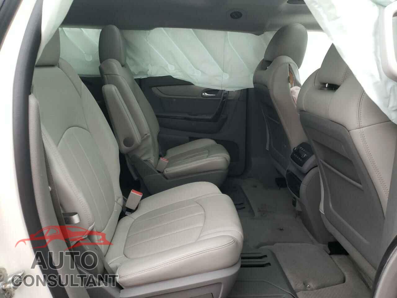 CHEVROLET TRAVERSE 2014 - 1GNKRJKD1EJ129779