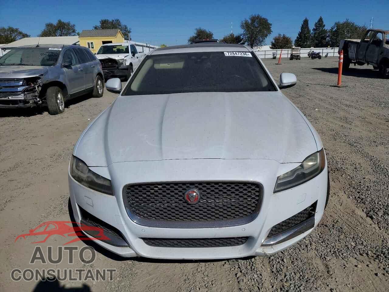 JAGUAR XF 2017 - SAJBE4BN8HCY32479
