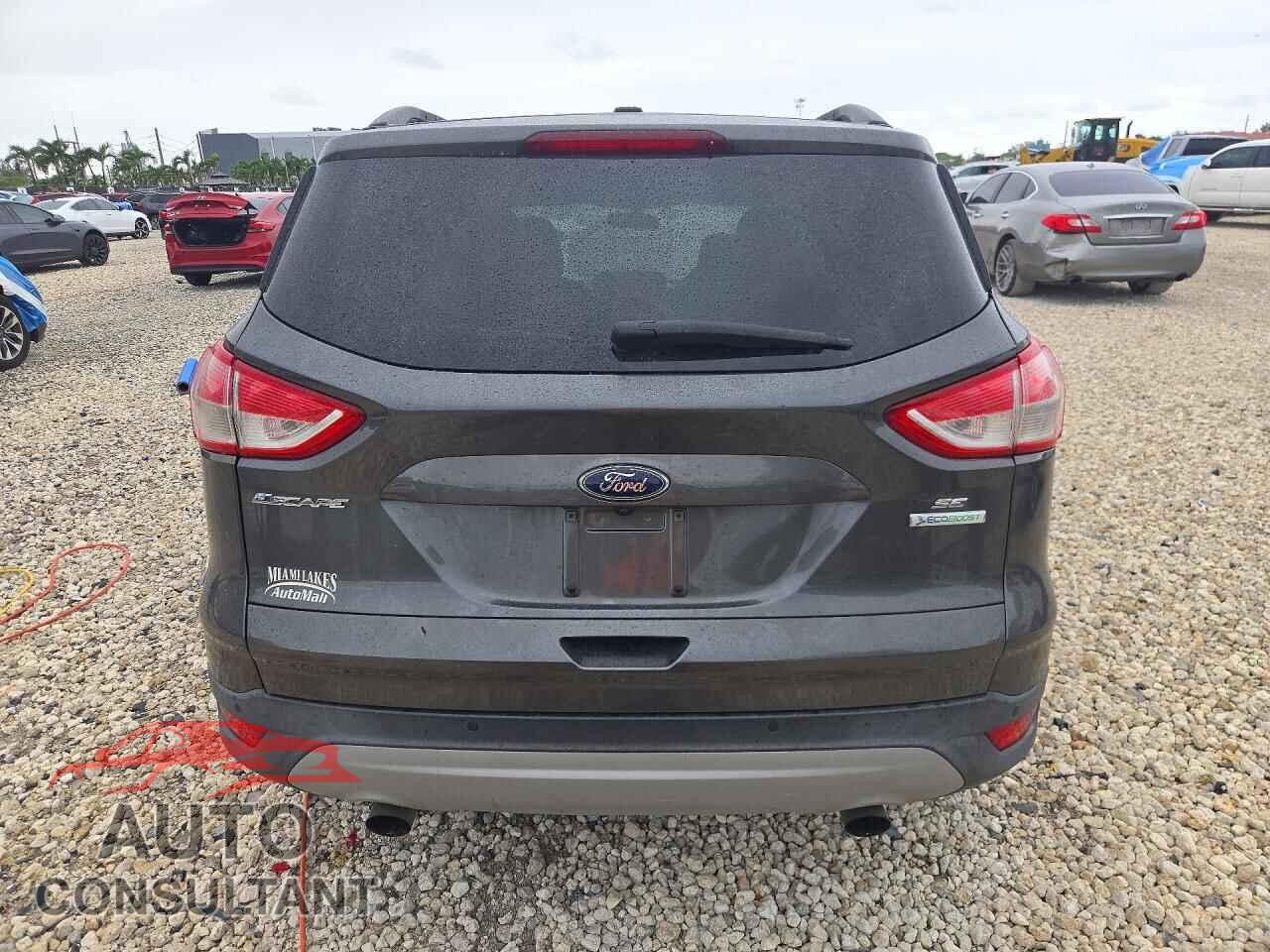 FORD ESCAPE 2016 - 1FMCU0GX0GUC35274
