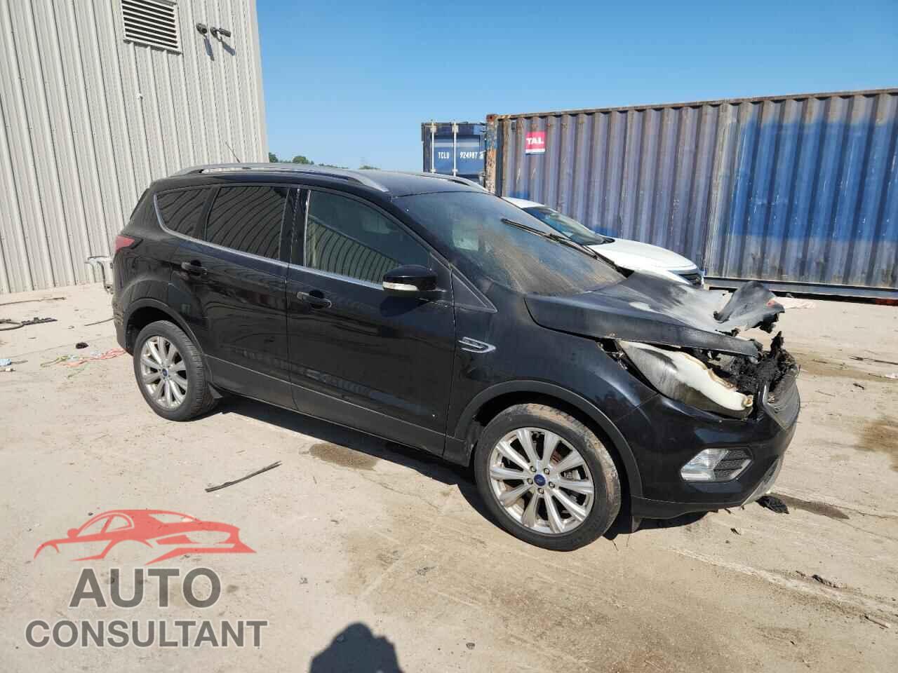 FORD ESCAPE 2017 - 1FMCU9JD7HUC94987
